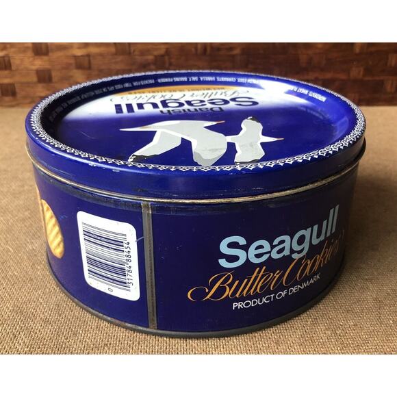Vintage Seagull Danish Butter Cookie Tin Round Beach House Decor Denmark Rare - Picture 7 of 16
